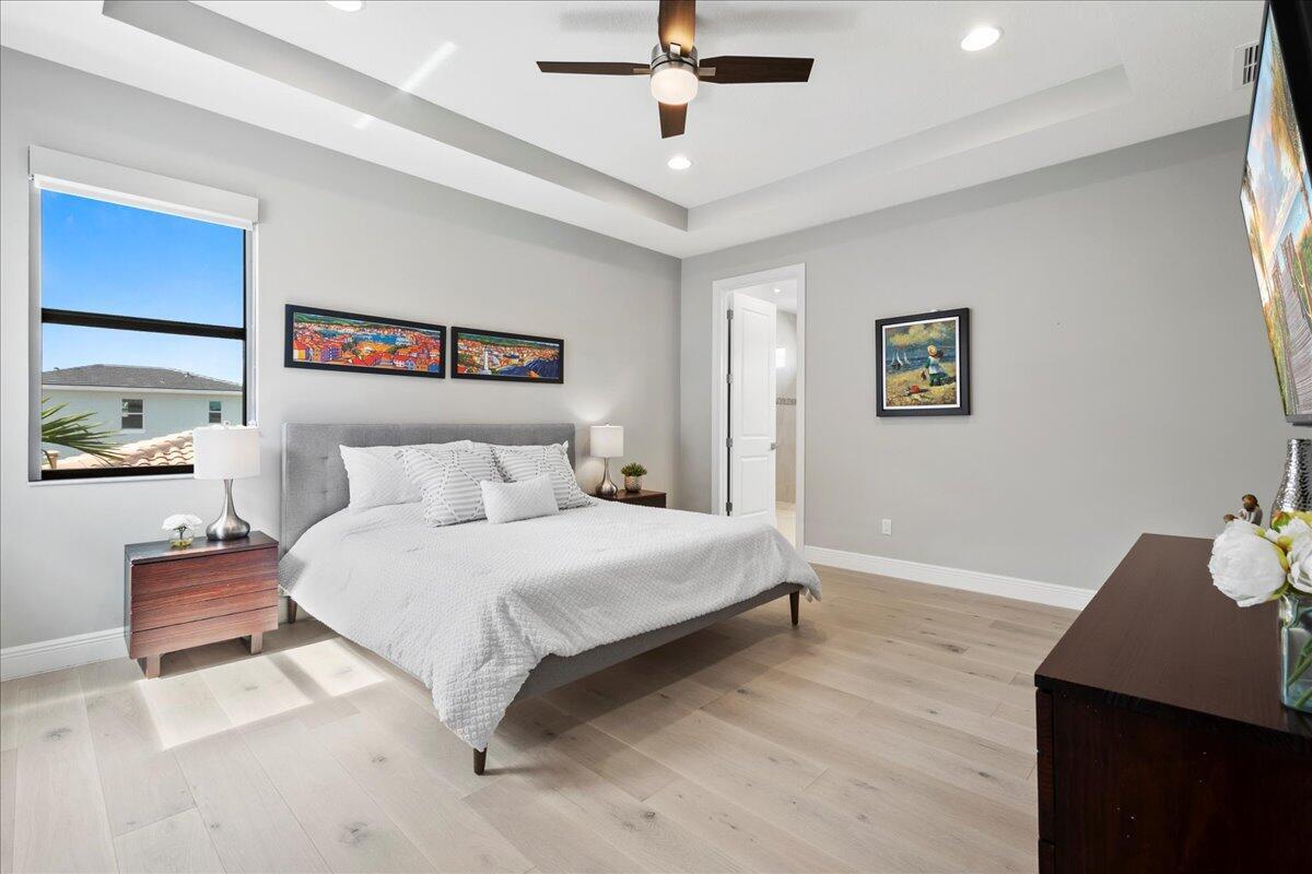 13121 Alton Road Palm Beach Gardens, FL 33418 - Photo 20 of 45 Bright Owners Suite