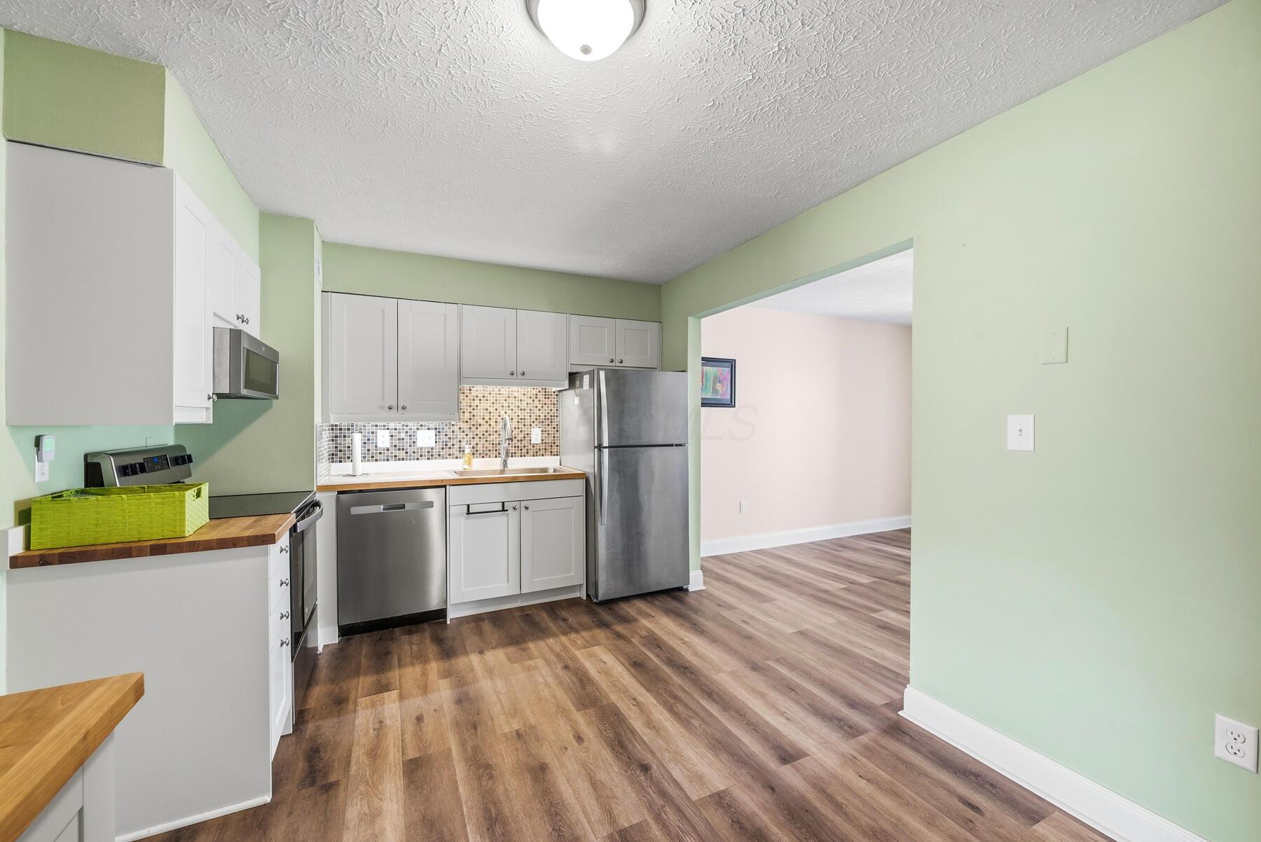 27 Hedgerow Lane Delaware, OH 43015 - Photo 17 of 34 17-print-27 Hedgerow Ln-117