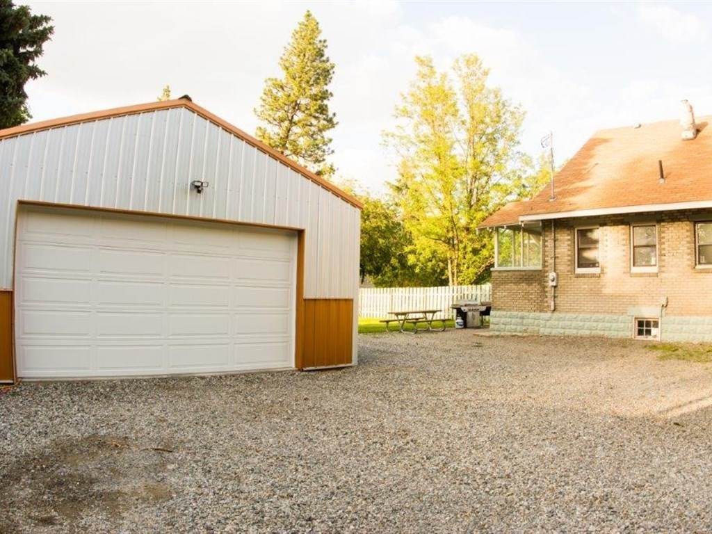 1026 South University Road Spokane Valley, WA 99206 - Photo 3 of 20