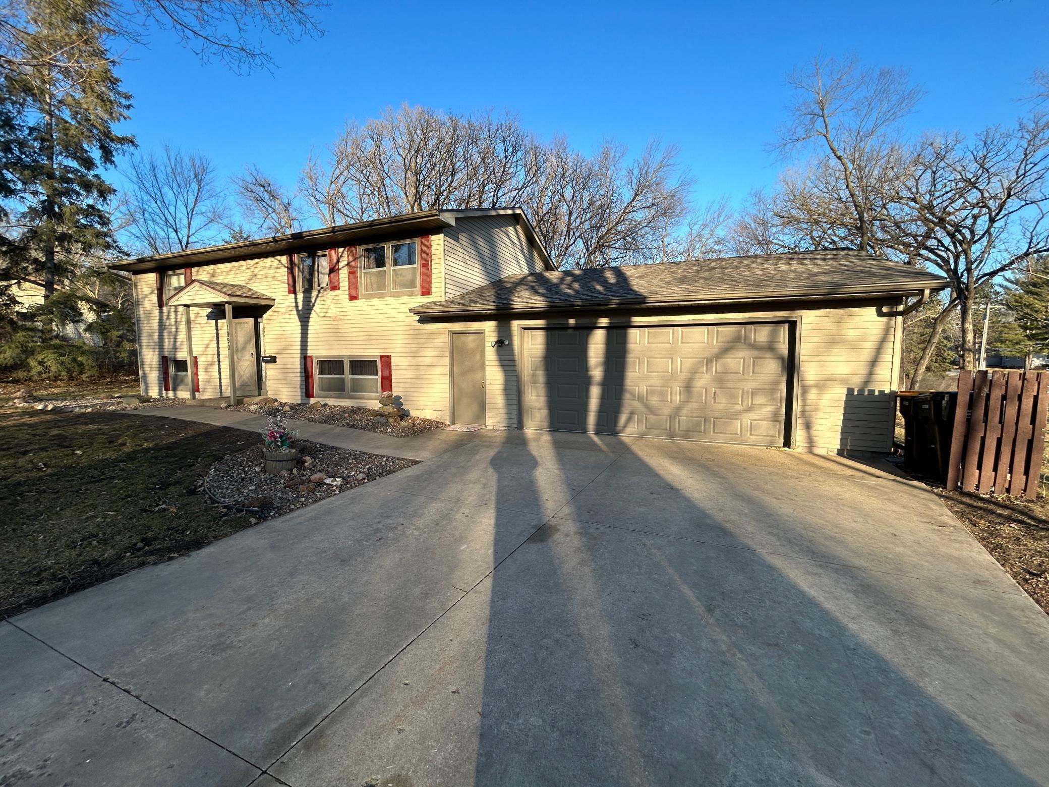 1990 Nelson Lane Southeast Rochester, MN 55904 - Photo 1 of 1 Gallery Image 1