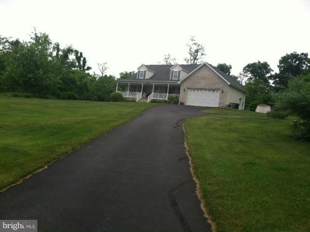 860 Laurel Grove Road Winchester, VA 22602 - Photo 24 of 24 Exterior (Front)