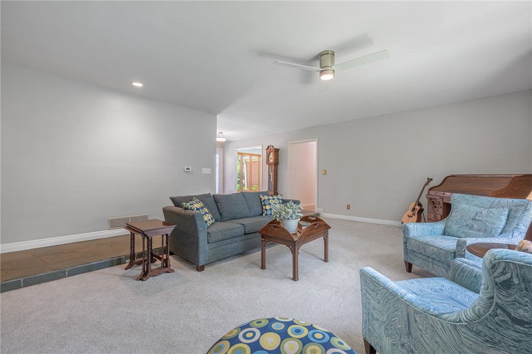 650 Winding Way Kettering, OH 45419 - Photo 5 of 45