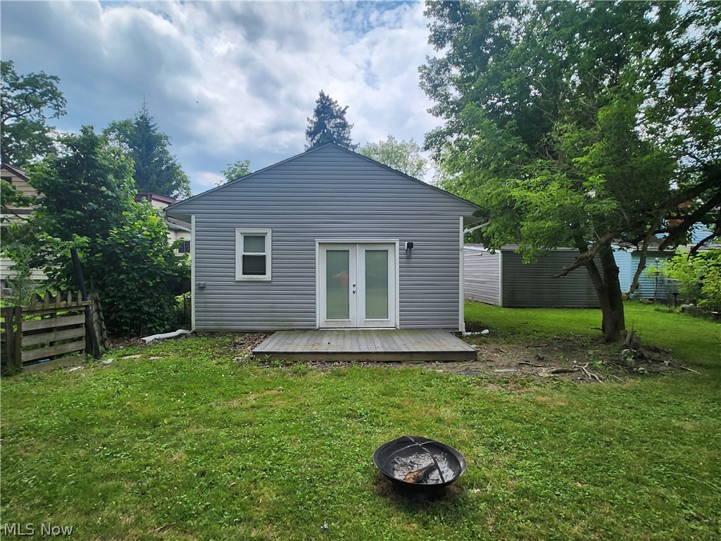 19520 Drake Road Strongsville, OH 44149 - Photo 22 of 23 Gallery Image 22