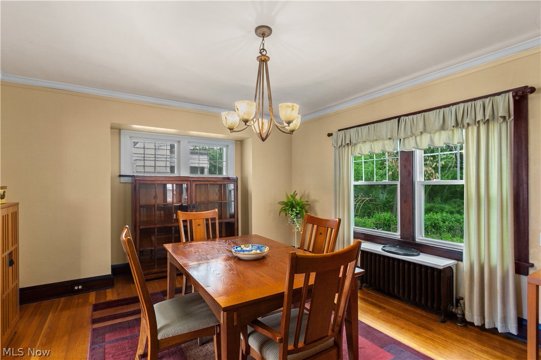 2512 Lee Road Cleveland, OH 44118 - Photo 11 of 35 Dining room