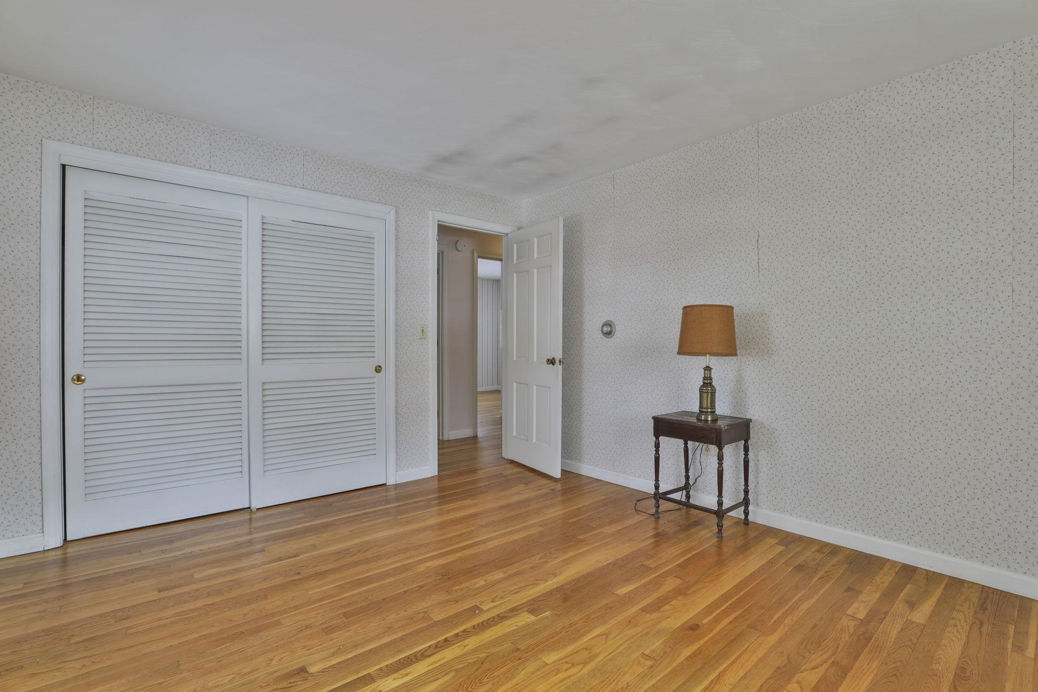 8 Prince Drive Hudson, NH 03051 - Photo 24 of 31