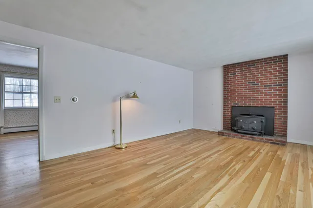 $519,000 | 8 Prince Drive, Hudson, NH 03051