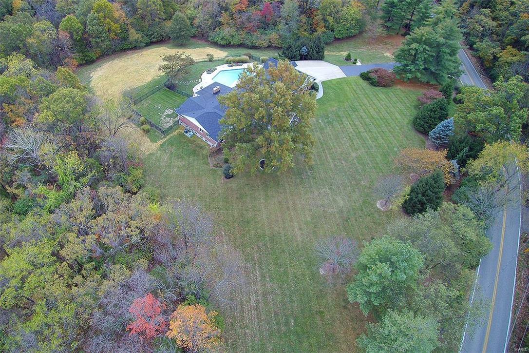 1516 Shepard Road Wildwood, MO 63038 - Photo 3 of 42 Gallery Image 3