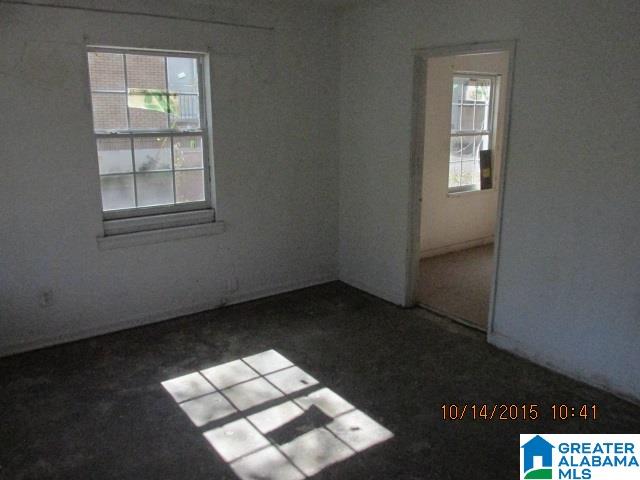 310 14th Street Southwest Birmingham, AL 35211 - Photo 7 of 15