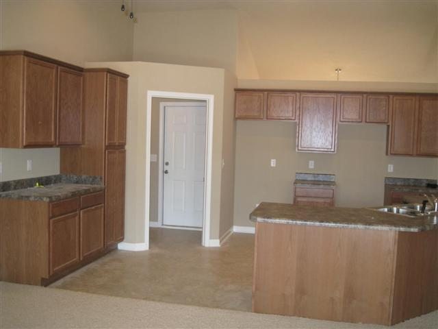107 James Road Easley, SC 29642 - Photo 3 of 16 Gallery Image 3