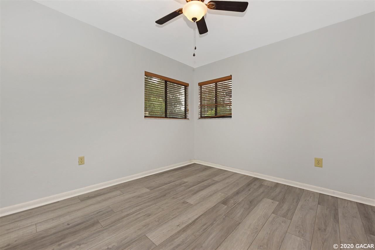 3904 Southwest 30th Terrace Gainesville, FL 32608 - Photo 11 of 22