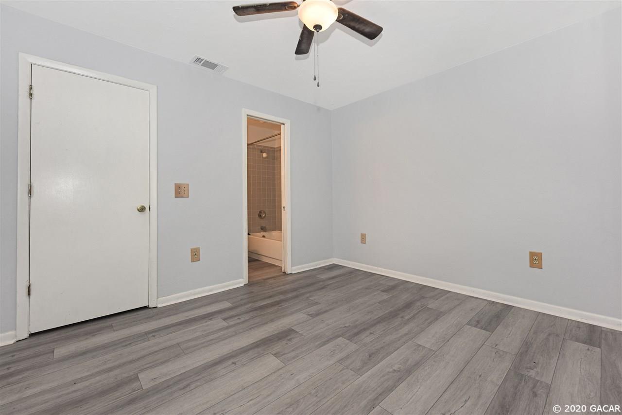 3904 Southwest 30th Terrace Gainesville, FL 32608 - Photo 8 of 22
