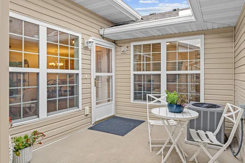 $275,000 | 194 Kings Pointe Drive, Delano, MN 55328