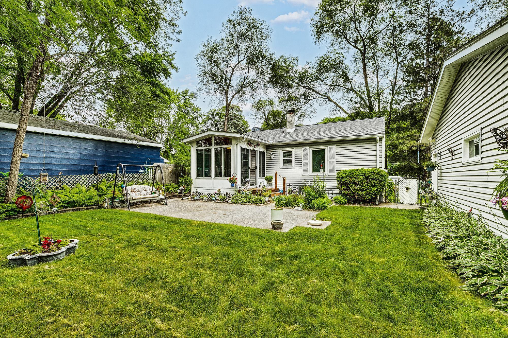 536 County Rd J West Shoreview, MN 55126 - Photo 27 of 32
