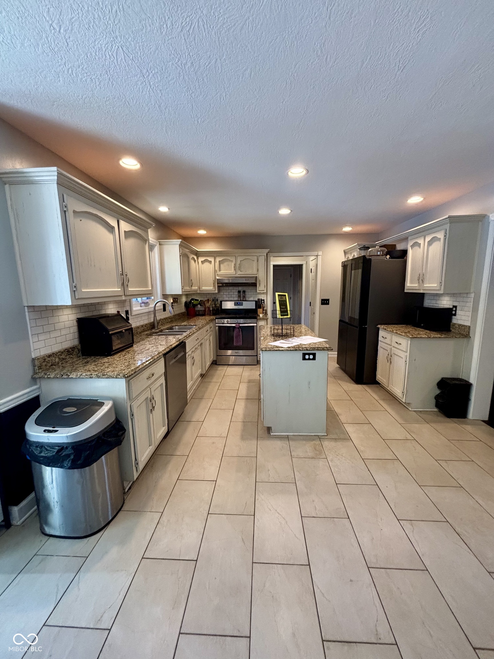 341 Allison Court Greenwood, IN 46142 - Photo 21 of 56