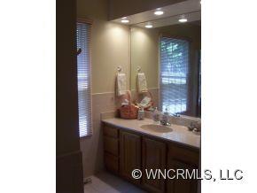331 Thunder Road Brevard, NC 28712 - Photo 11 of 24 Gallery Image 11