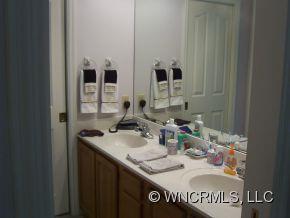 331 Thunder Road Brevard, NC 28712 - Photo 20 of 24 Gallery Image 20
