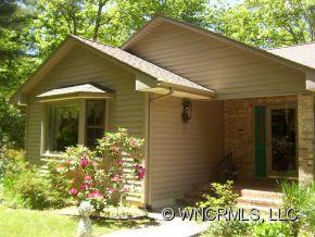 331 Thunder Road Brevard, NC 28712 - Photo 3 of 24 Gallery Image 3