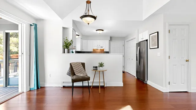 $580,000 | 1 Teal Point Drive, Unit 1, Scarborough, ME 04074