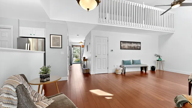 $580,000 | 1 Teal Point Drive, Unit 1, Scarborough, ME 04074