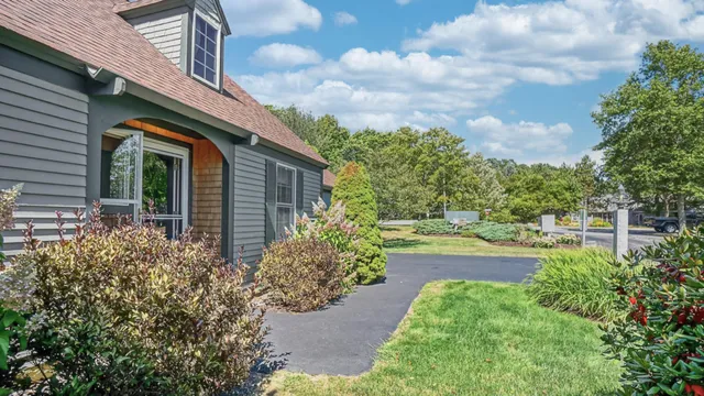 $580,000 | 1 Teal Point Drive, Unit 1, Scarborough, ME 04074