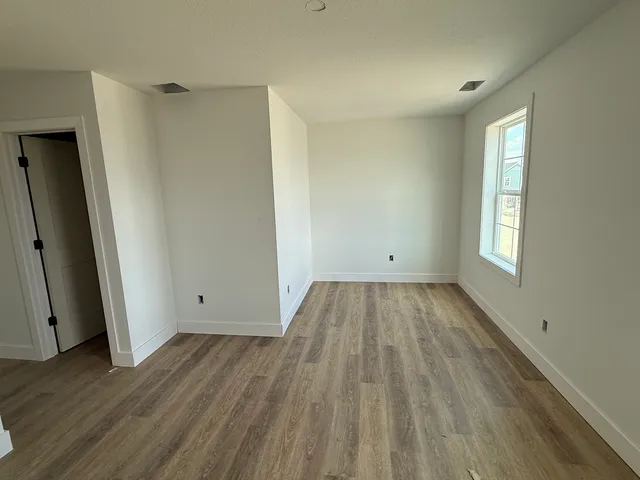 $339,900 | 1407 Sand Dollar Drive, Champaign, IL 61822