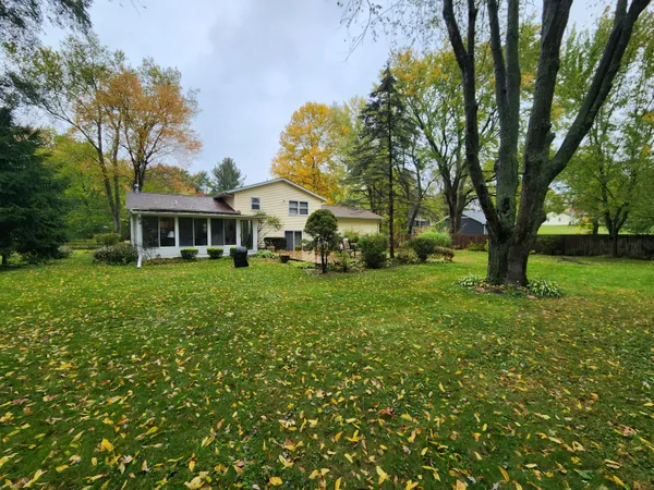 $299,900 | 936 James Street, Plainwell, MI 49080
