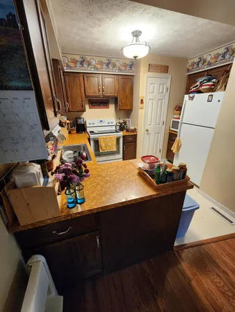 $299,900 | 936 James Street, Plainwell, MI 49080