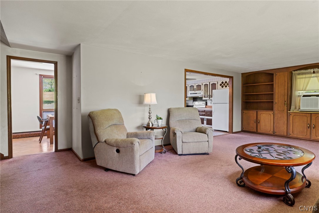 2170 Bitters Road Camillus, NY 13031 - Photo 8 of 47