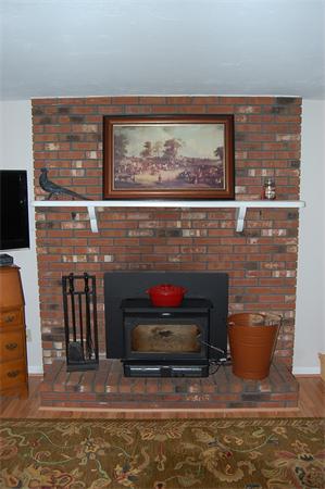 135 Shea Road West Brookfield, MA 01585 - Photo 5 of 20 Gallery Image 5