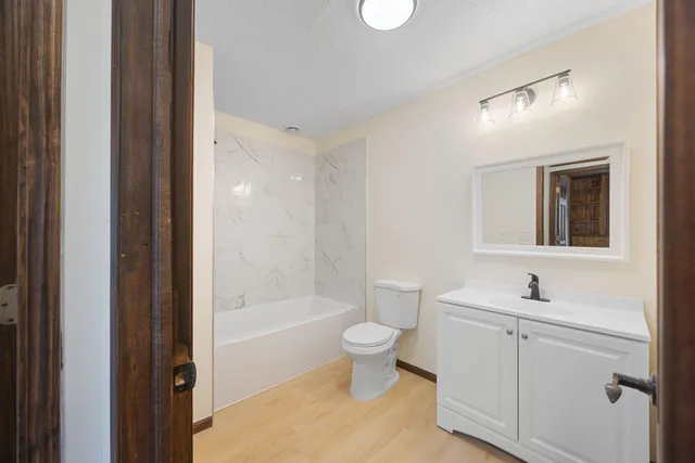 $344,900 | 945 Acacia Circle, Annandale, MN 55302