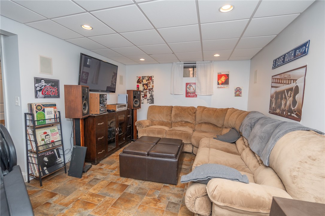 4 Country View Drive Coventry, RI 02816 - Photo 27 of 36