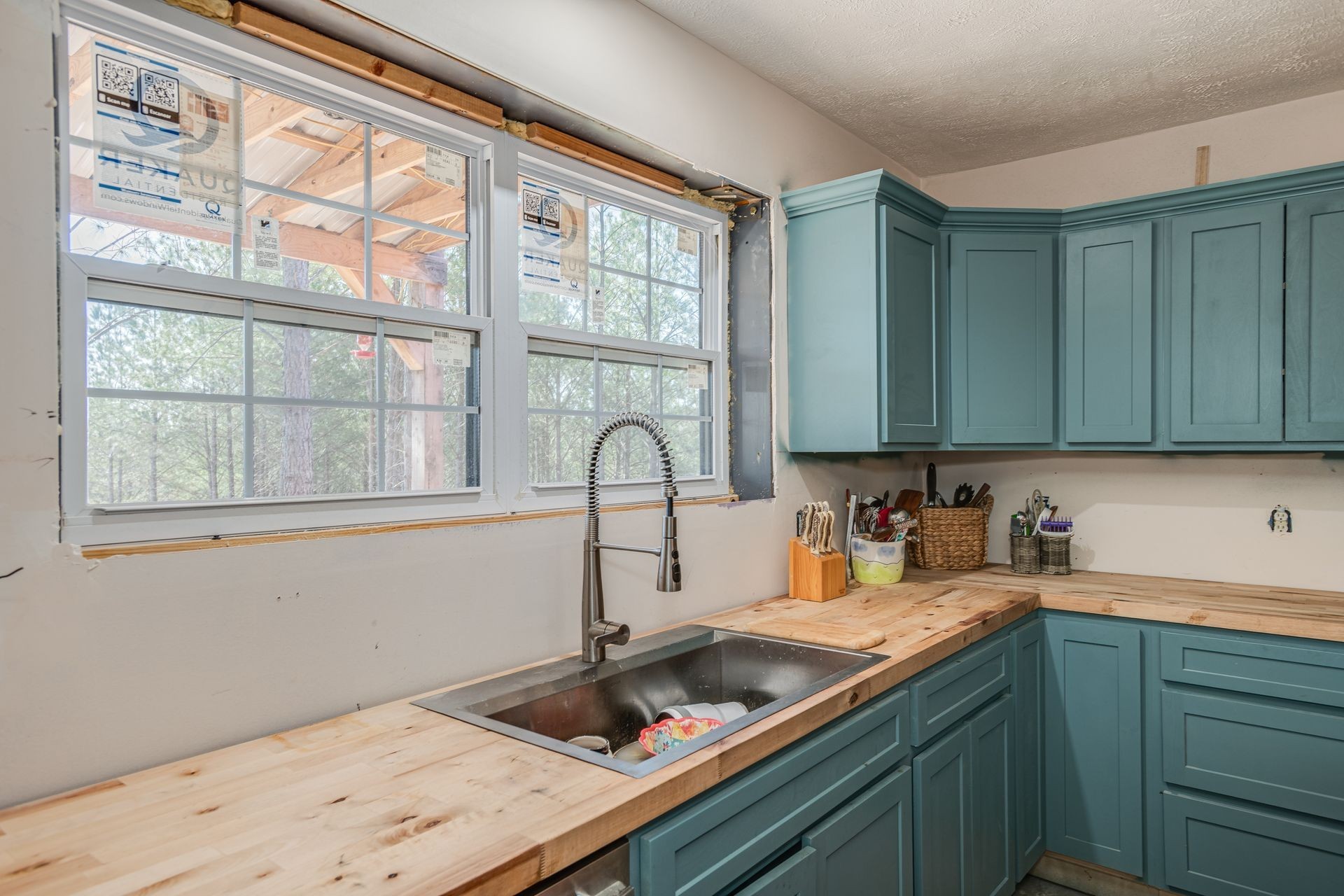 201 Summit Drive Linden, TN 37096 - Photo 12 of 31 a kitchen with a sink and a window