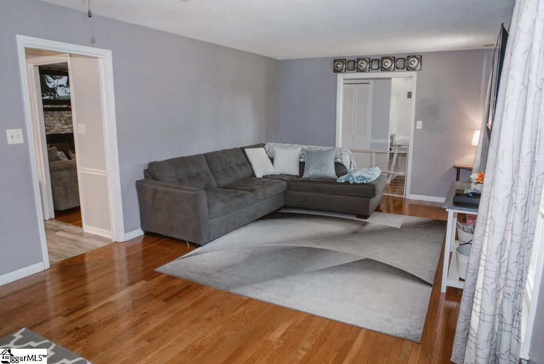 4443 Grissom Road Spartanburg, SC 29301 - Photo 3 of 8 Gallery Image 3