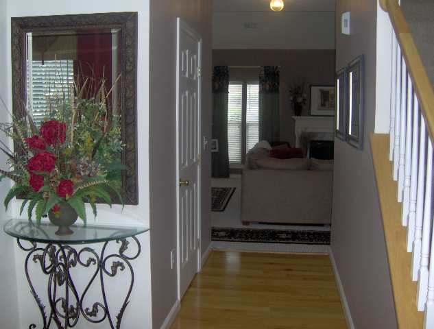 240 Highgate Circle Greer, SC 29650 - Photo 2 of 9 Gallery Image 2