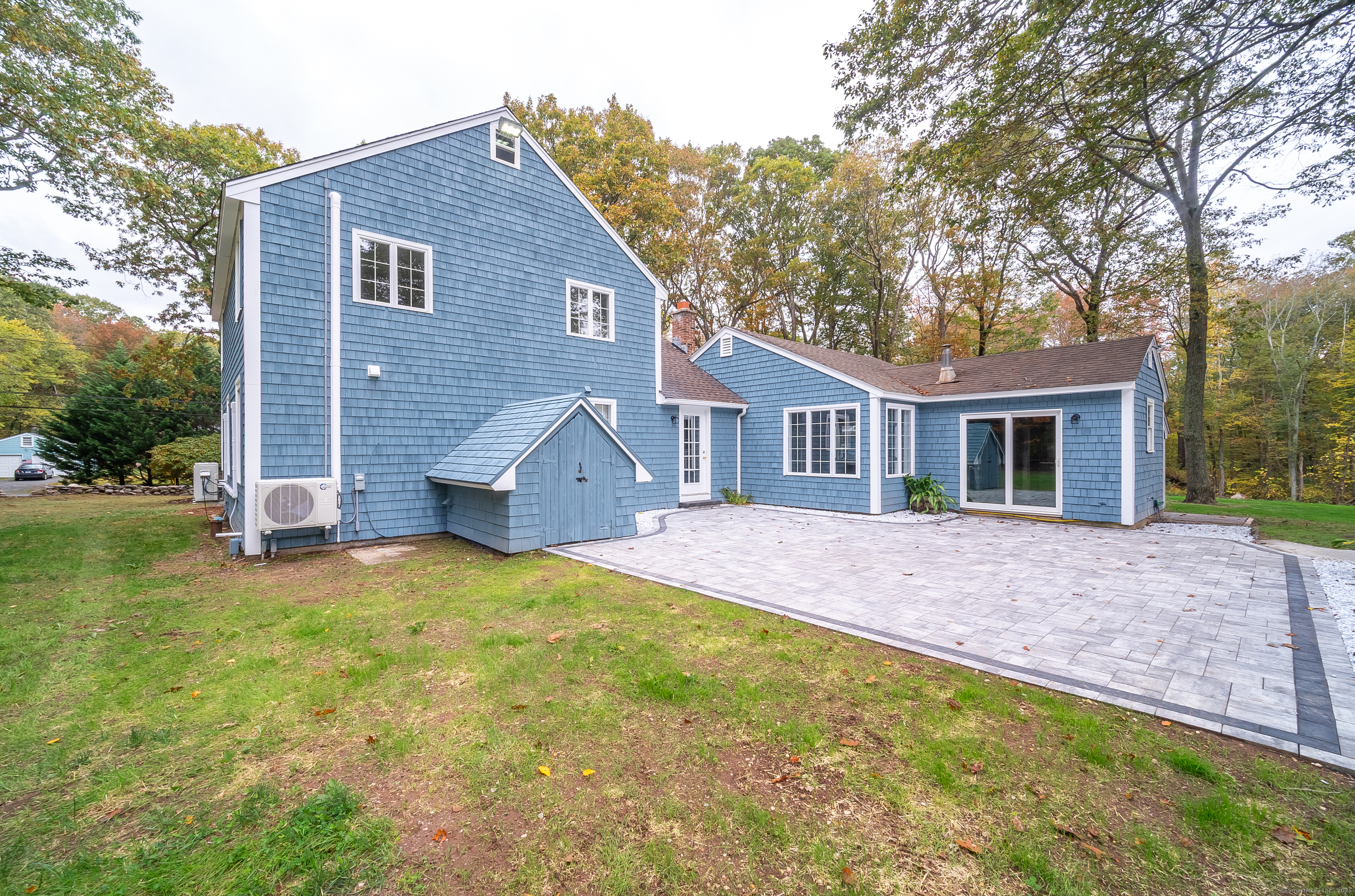 882 Killingworth Road Haddam, CT 06441 - Photo 8 of 40 front view of a house with a yard