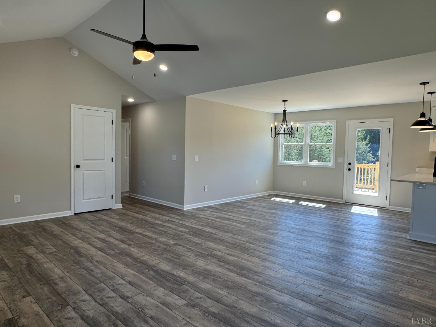 604 Stratford Road Concord, VA 24538 - Photo 4 of 28