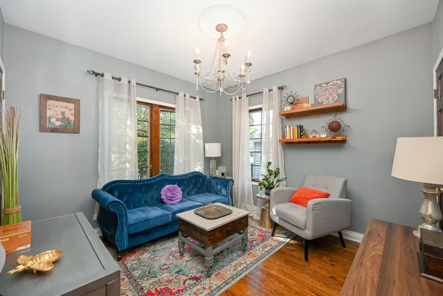 $475,000 | 22W474 Emerson Avenue, Glen Ellyn, IL 60137