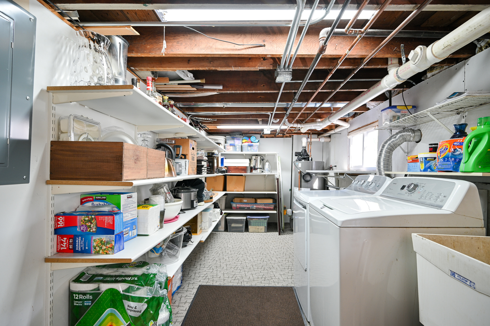 22W474 Emerson Avenue Glen Ellyn, IL 60137 - Photo 23 of 42 a utility room with dryer and washer