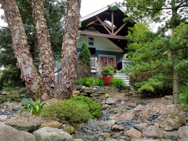 $475,000 | 22W474 Emerson Avenue, Glen Ellyn, IL 60137