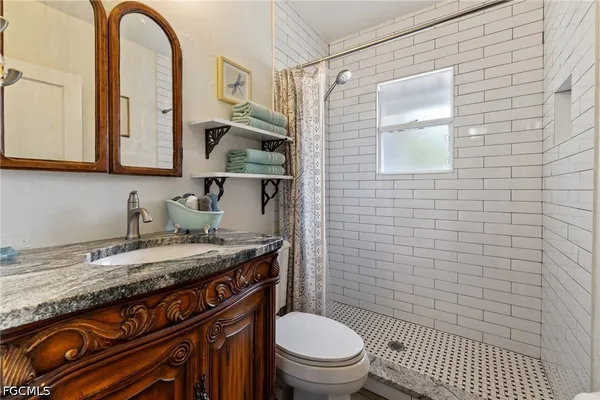 $335,000 | 1451 Maravilla Avenue, Fort Myers, FL 33901