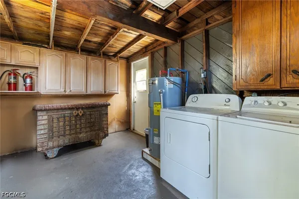 $335,000 | 1451 Maravilla Avenue, Fort Myers, FL 33901