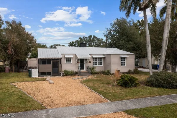 $335,000 | 1451 Maravilla Avenue, Fort Myers, FL 33901
