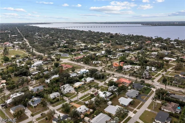 $335,000 | 1451 Maravilla Avenue, Fort Myers, FL 33901