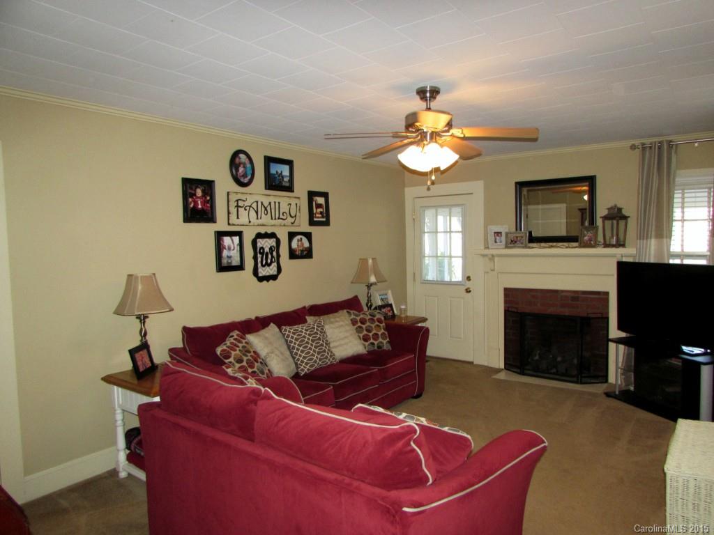 1693 Bate Harvey Road Clover, SC 29710 - Photo 5 of 20