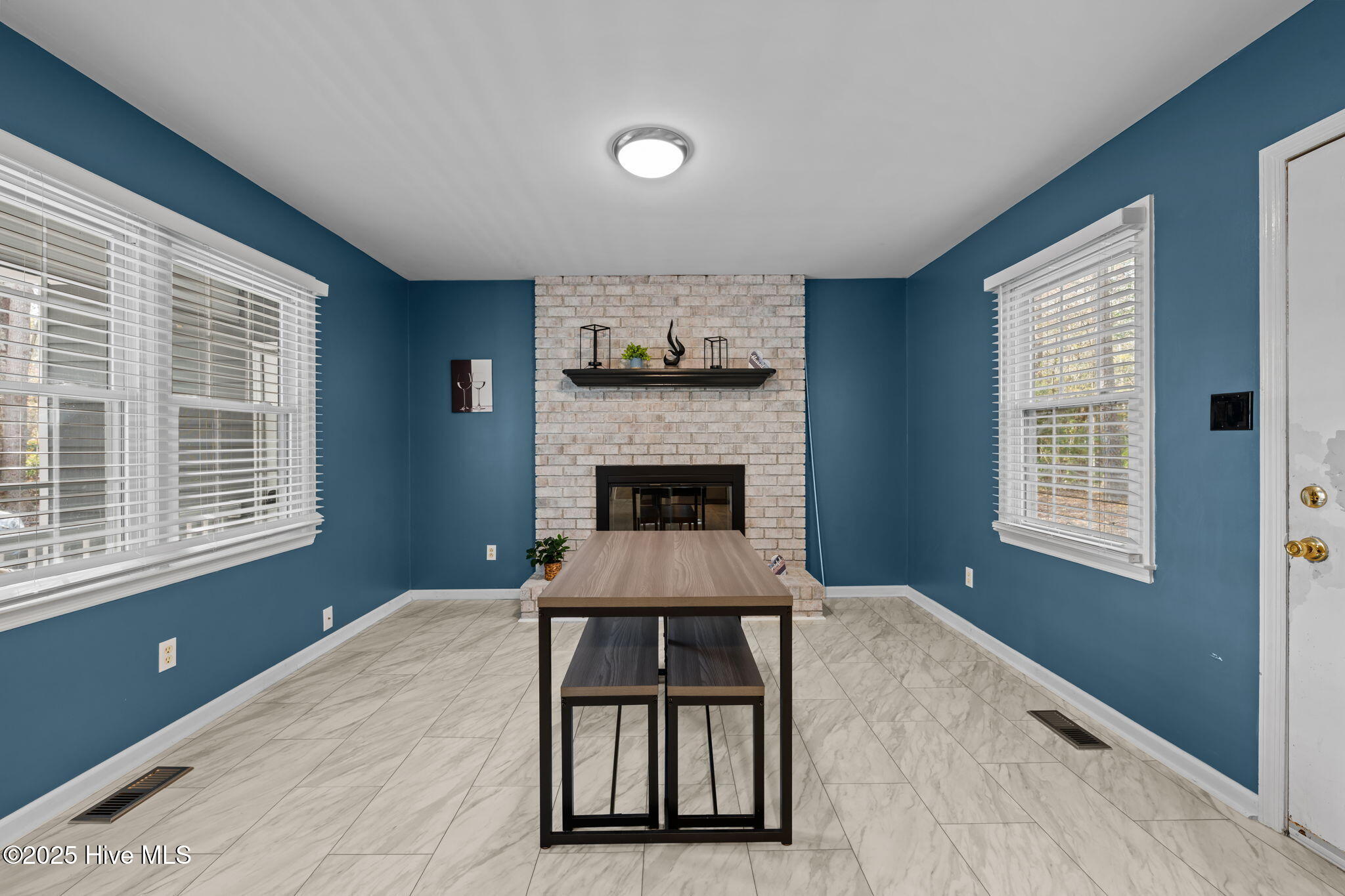 105 Ridgewood Trail New Bern, NC 28560 - Photo 11 of 36 34-web-or-mls-DSC_1059