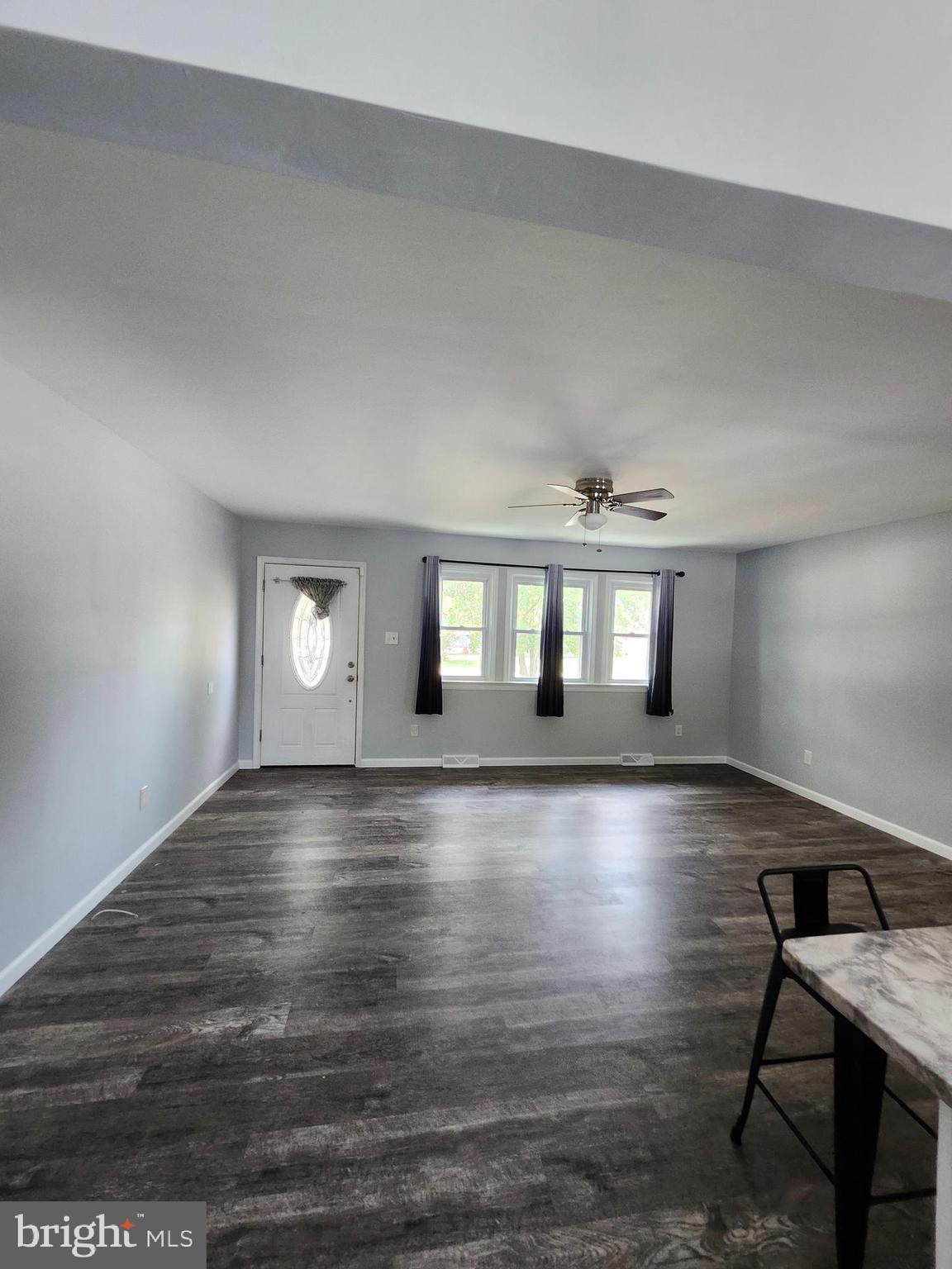 132 Quaker Road Pennsville, NJ 08070 - Photo 9 of 25