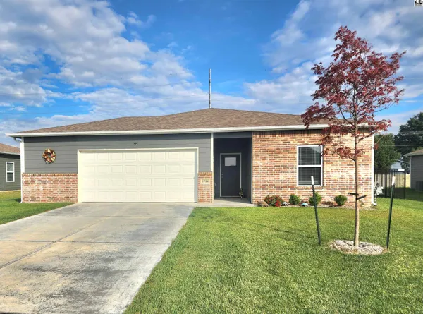 $250,000 | 1704 Casey, Newton, KS 67114