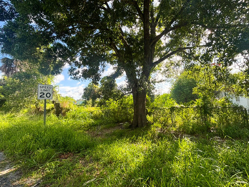 0 South 24th Street Fort Pierce, FL 34982 - Photo 6 of 6 6B822F30-4406-447D-9A39-8EA21AEF1A87_1_1