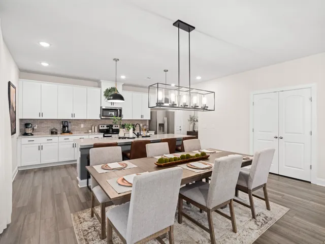 $395,000 | 658 Taylor Bend, Columbia, TN 38401