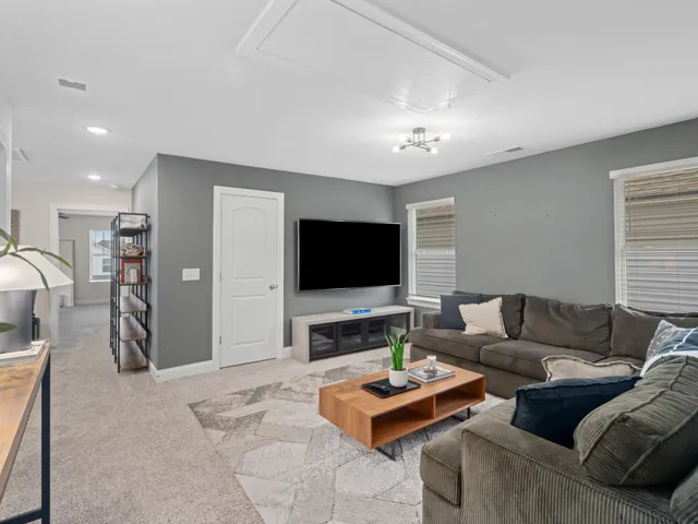 $395,000 | 658 Taylor Bend, Columbia, TN 38401